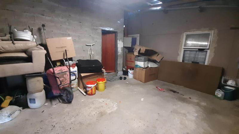 2 Bedroom Property for Sale in Blackheath Industrial Western Cape